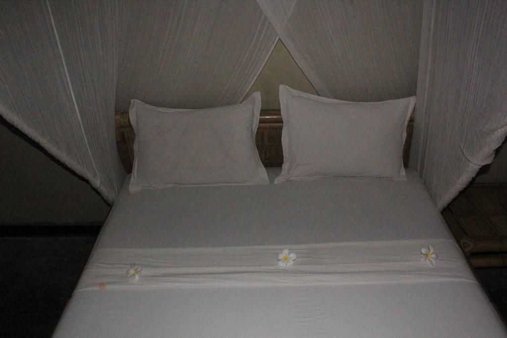 Baleku Homestay Trawangan Τζίλι Τραγουανγκάν Εξωτερικό φωτογραφία