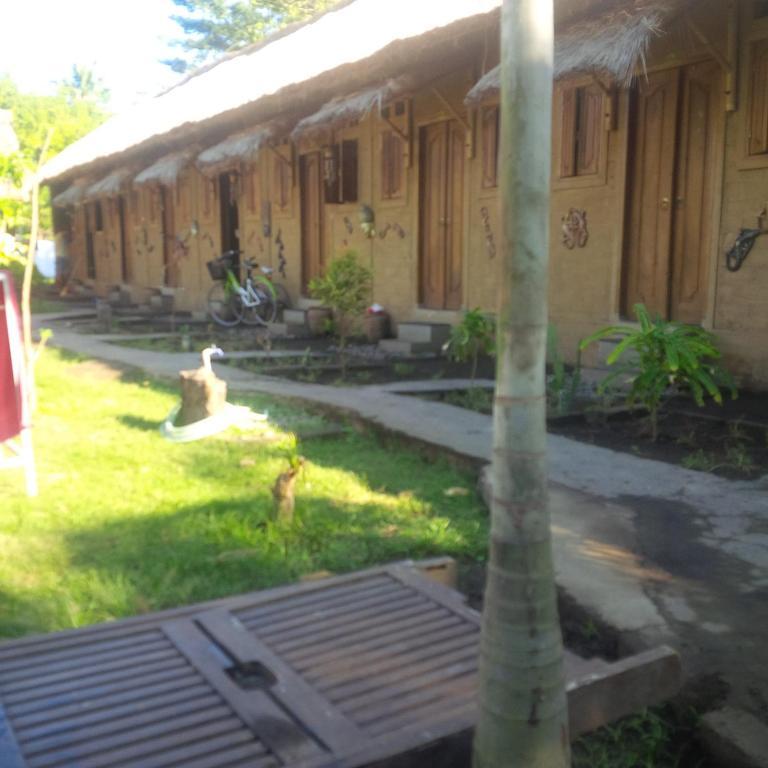 Baleku Homestay Trawangan Τζίλι Τραγουανγκάν Εξωτερικό φωτογραφία
